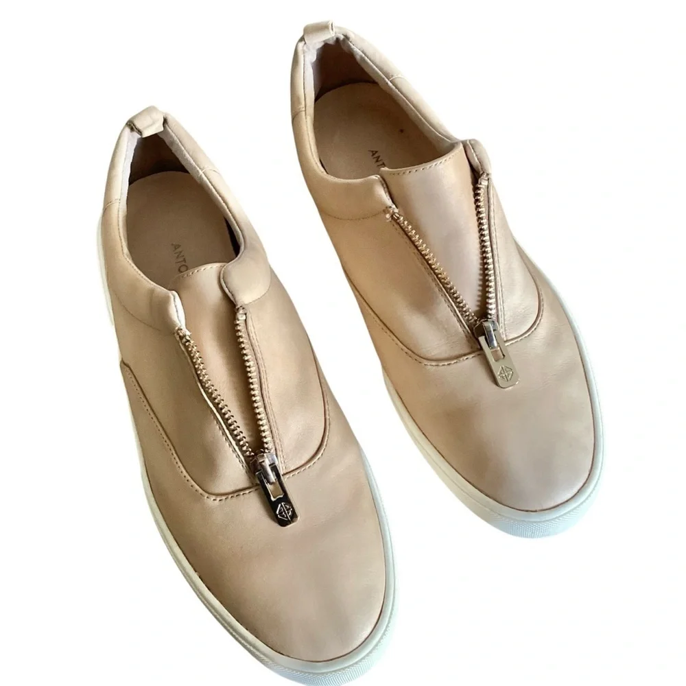 Antonio Melani Garta Suntan Beige Leather Zip Up Sneakers Women’s Size 10